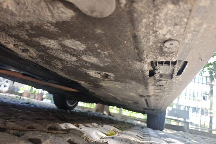 Used BMW X1 2013 sDrive18i Fashion Model Chassis Front Left