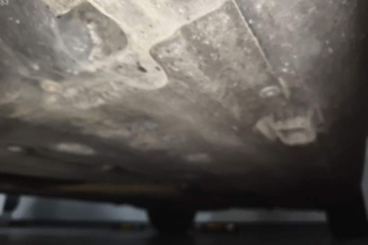 Used BMW X1 2013 sDrive18i manual model Chassis Front Left