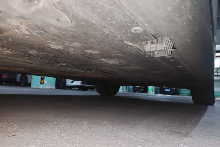 Used BMW X1 2013 sDrive18i Fashion Model Chassis Front Left