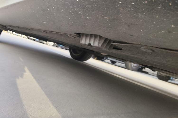 Used BMW X1 2013 sDrive18i Fashion Model Chassis Front Right