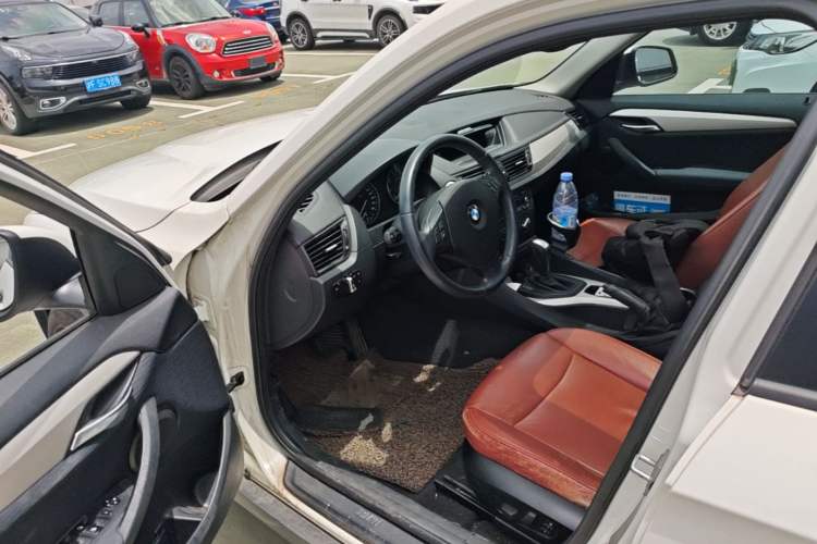 Used BMW X1 2013 sDrive18i Fashion Model Driver Seat