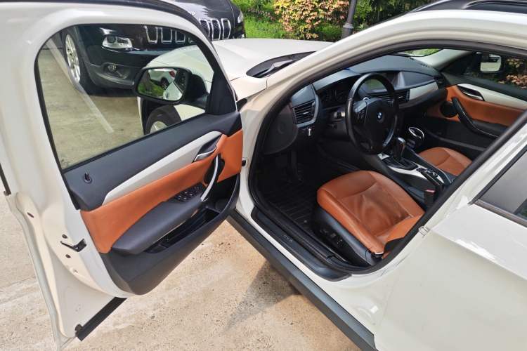 Used BMW X1 2013 sDrive18i Fashion Model Driver Seat