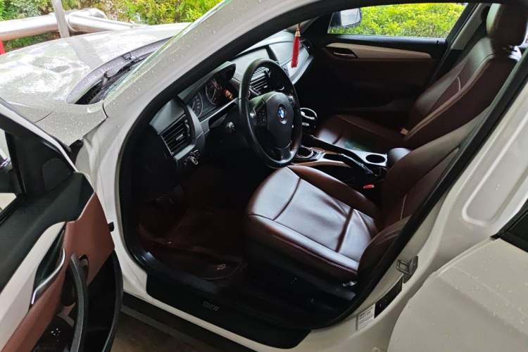 Used BMW X1 2013 sDrive18i Fashion Model Driver Seat