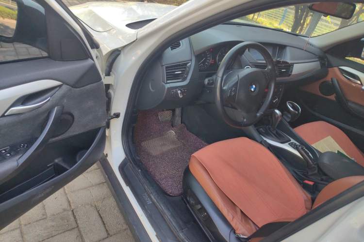 Used BMW X1 2013 sDrive18i Fashion Model Driver Seat