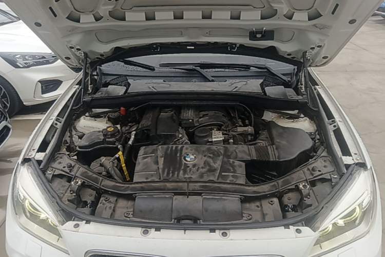 Used BMW X1 2013 sDrive18i Leading Model Engine Bay