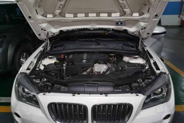 Used BMW X1 2013 xDrive20i X Design Package Engine Bay