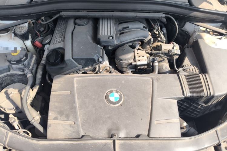 Used BMW X1 2013 sDrive18i Leading Model Engine Bay