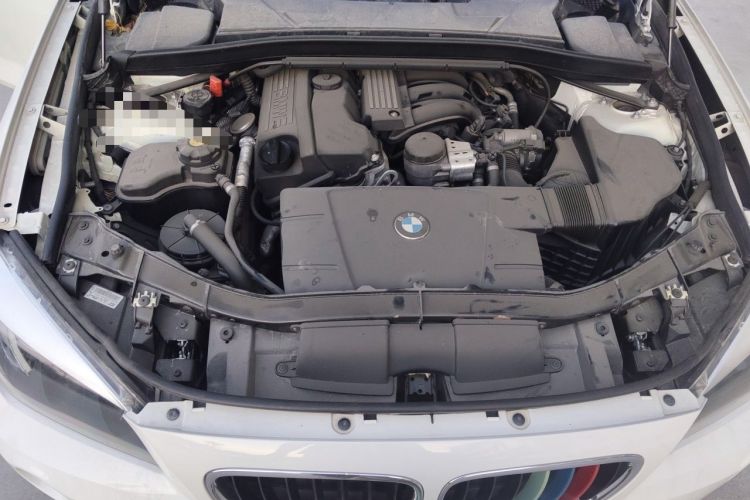 Used BMW X1 2013 sDrive18i Fashion Model Engine Bay