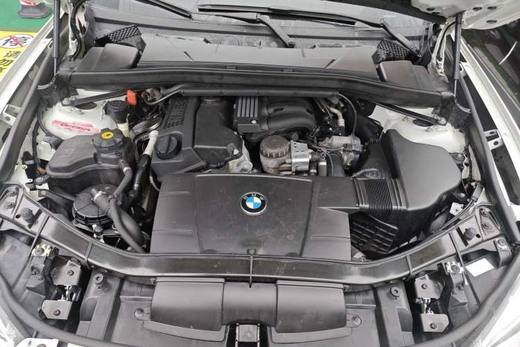 Used BMW X1 2013 sDrive18i Leading Model Engine Bay