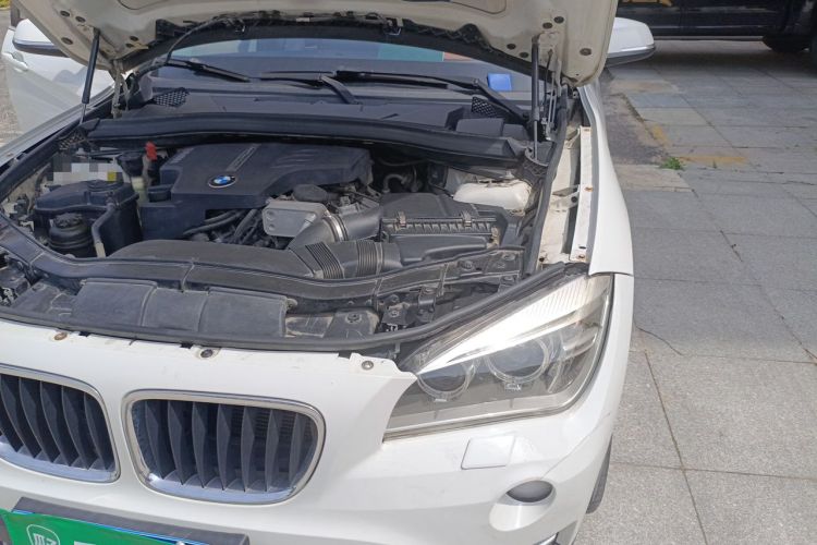 Used BMW X1 2013 xDrive20i X Design Package Engine Bay Left