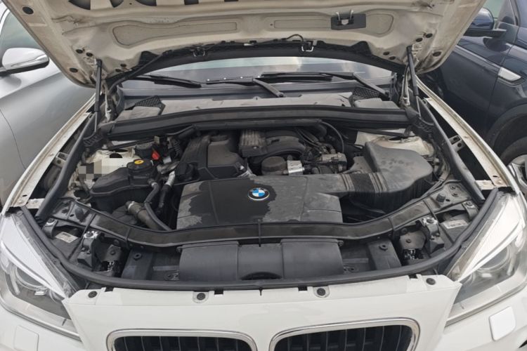 Used BMW X1 2013 sDrive18i Sport Design Package Engine Bay