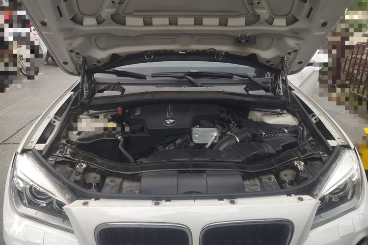 Used BMW X1 2013 sDrive20i Sports Design Package Engine Bay