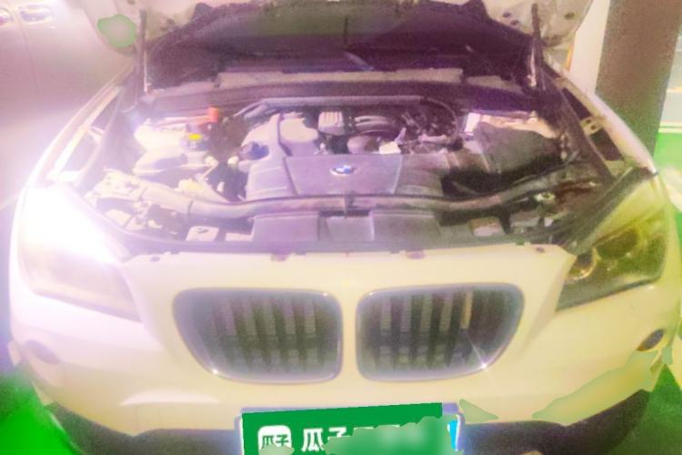 Used BMW X1 2013 sDrive18i Fashion Model Engine Bay