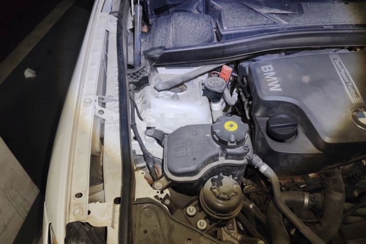 Used BMW X1 2013 xDrive20i X Design Package Engine Bay Right