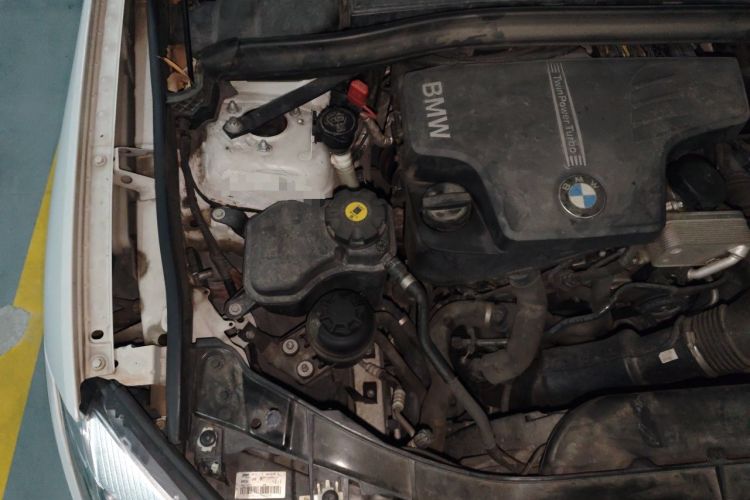 Used BMW X1 2013 xDrive20i X Design Package Engine Bay Right