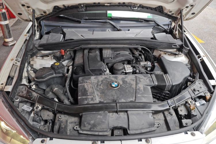 Used BMW X1 2013 sDrive18i Leading Model Engine Bay