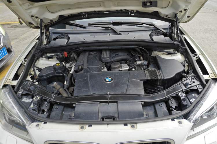 Used BMW X1 2013 sDrive18i Leading Model Engine Bay