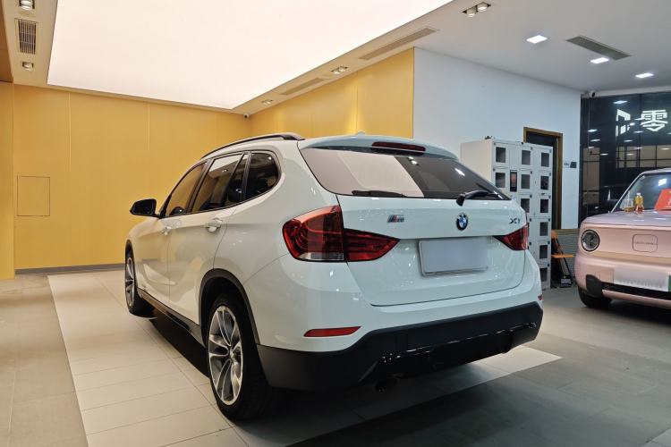 Used BMW X1 2013 sDrive18i Sport Design Package Exterior 11