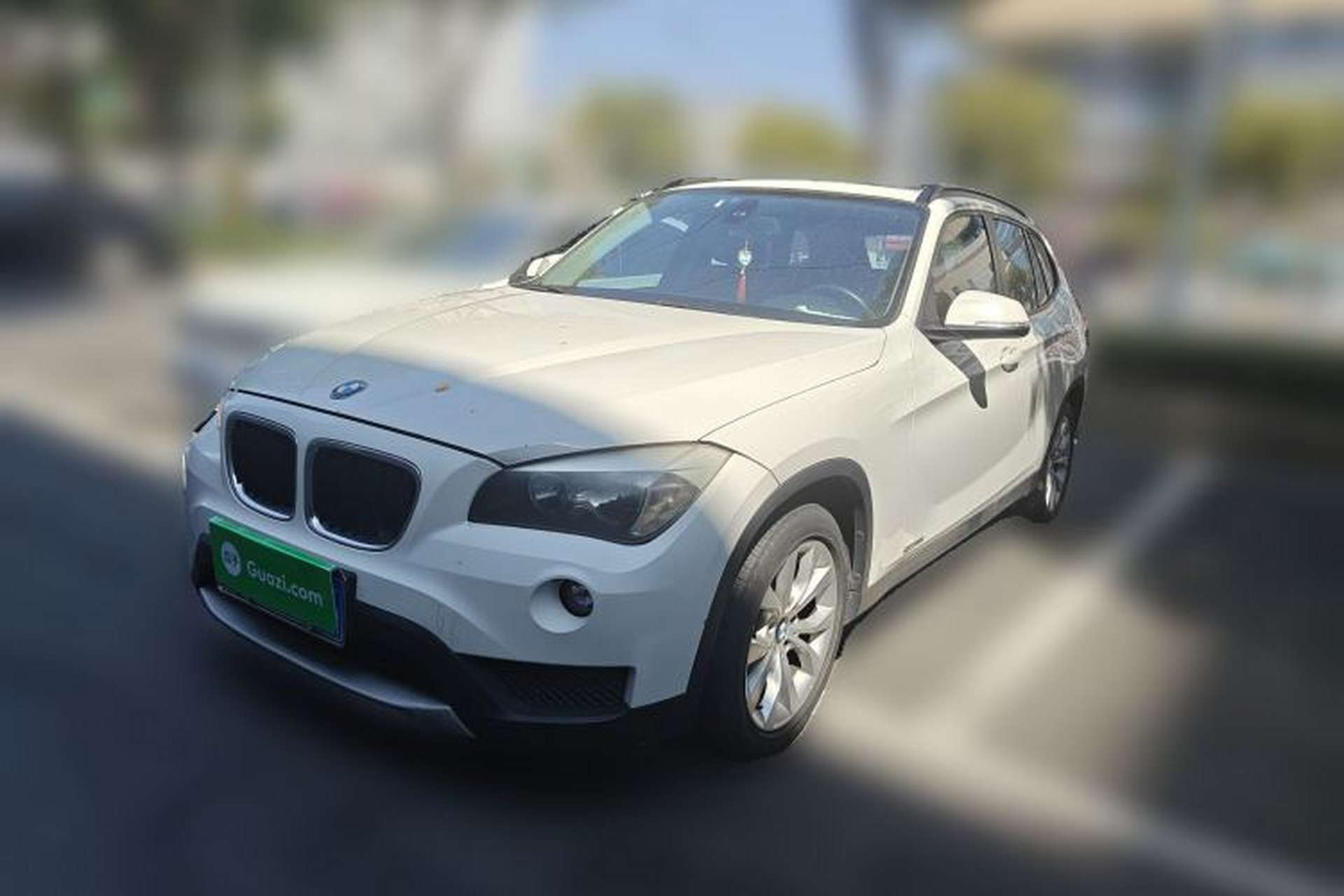Used BMW X1 2013 sDrive18i Fashion Model Front Left 45 Deg