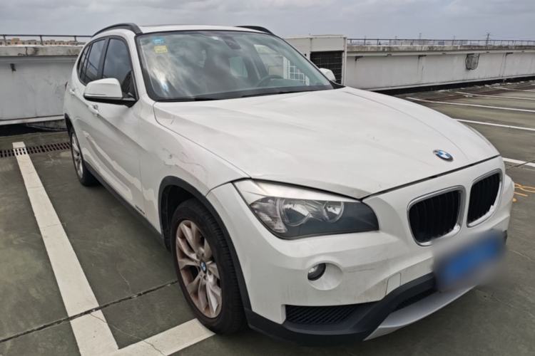 Used BMW X1 2013 sDrive18i Fashion Model Front Right 45 Deg