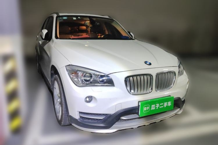 Used BMW X1 2013 xDrive20i X Design Package Front Right 45 Deg