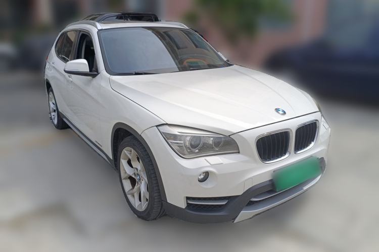 Used BMW X1 2013 xDrive20i X Design Package Front Right 45 Deg