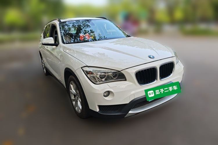 Used BMW X1 2013 sDrive18i Leading Model Front Right 45 Deg