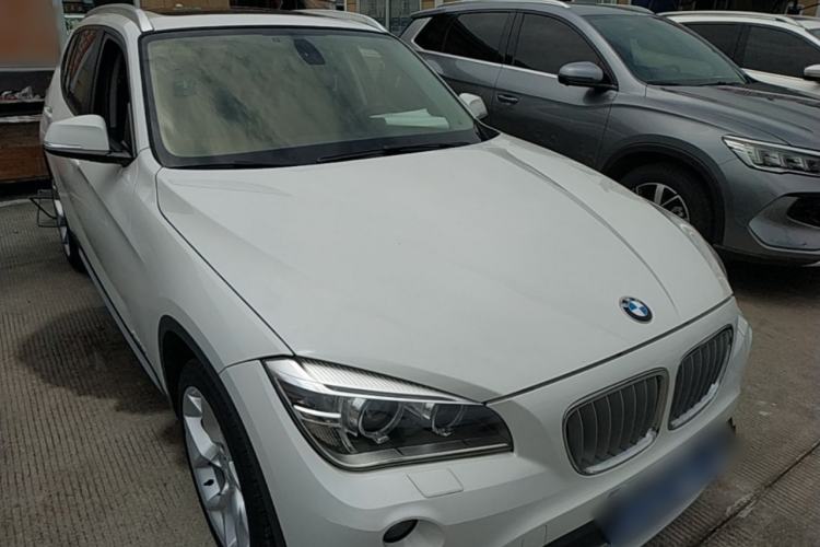 Used BMW X1 2013 xDrive20i X Design Package Front Right 45 Deg