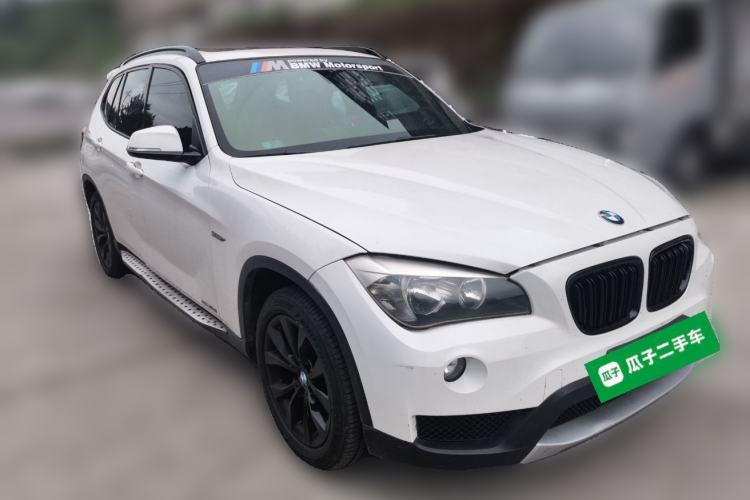Used BMW X1 2013 sDrive18i Fashion Model Front Right 45 Deg