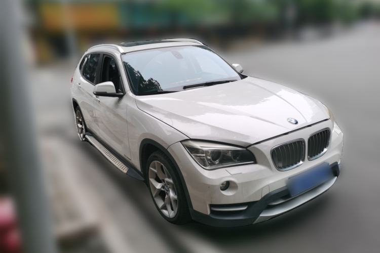 Used BMW X1 2013 xDrive20i X Design Package Front Right 45 Deg