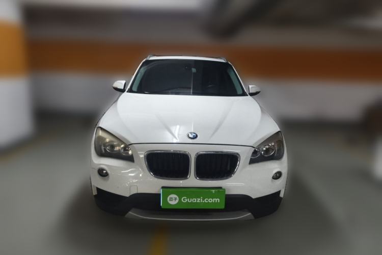 Used BMW X1 2013 sDrive18i manual model Front