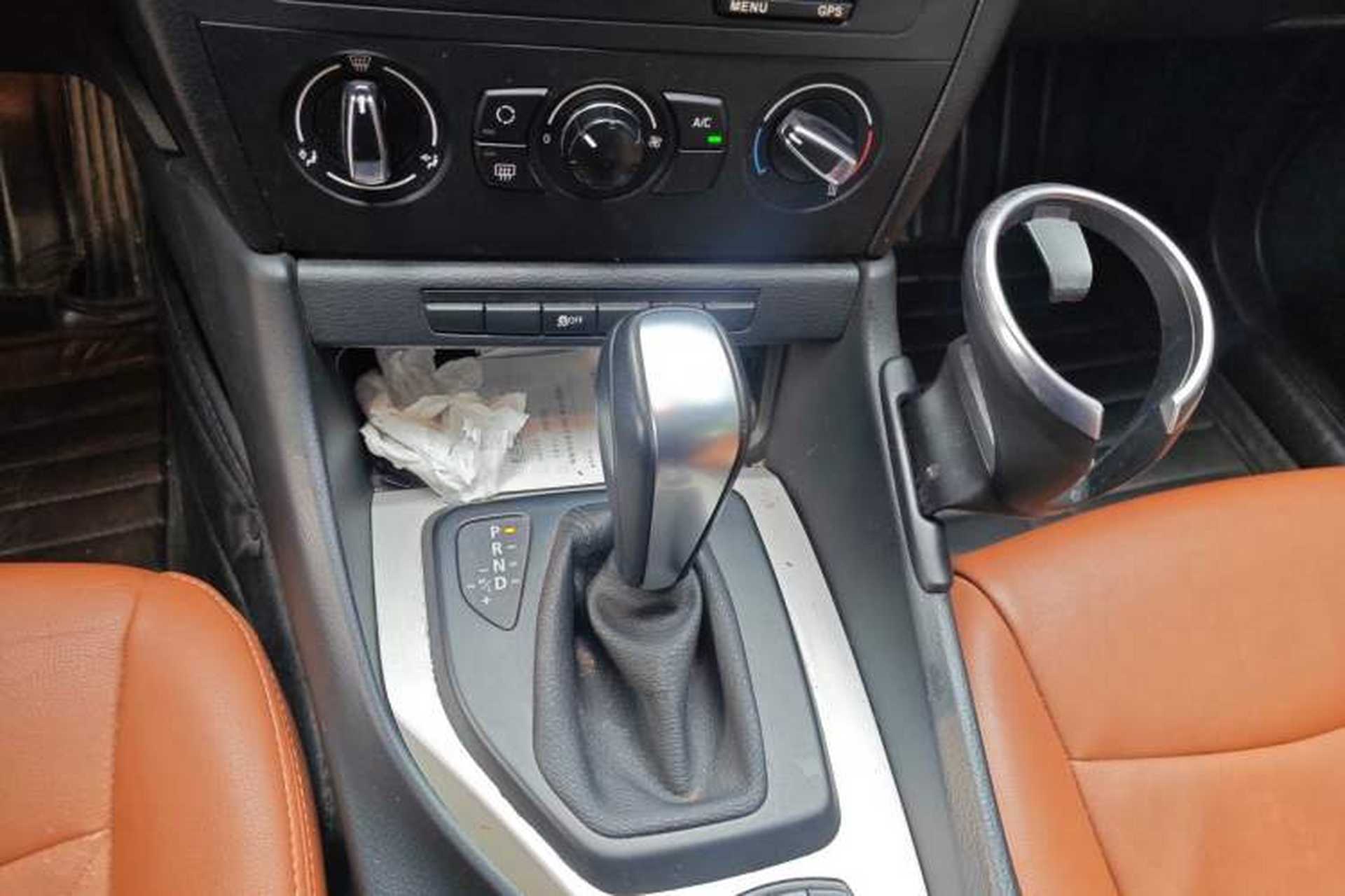 Used BMW X1 2013 sDrive18i Fashion Model Gear Lever