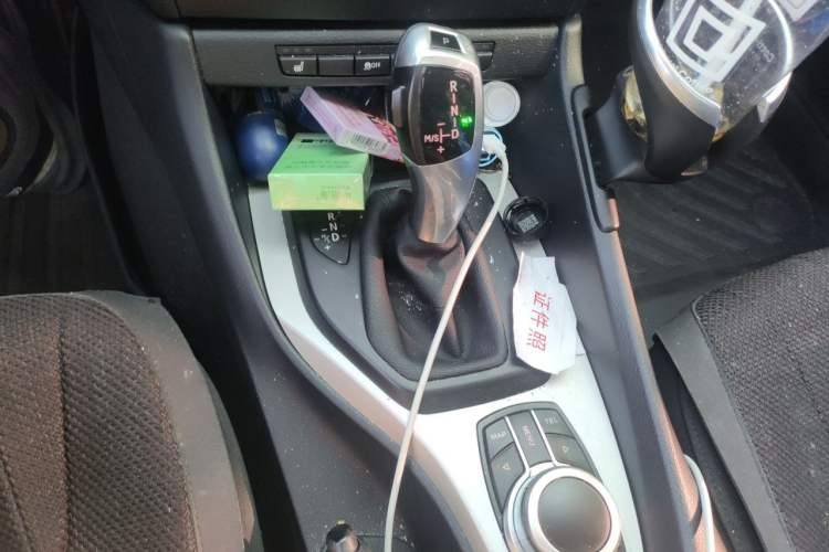 Used BMW X1 2013 sDrive18i Fashion Model Gear Lever