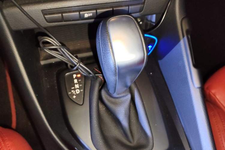 Used BMW X1 2013 sDrive18i Sport Design Package Gear Lever