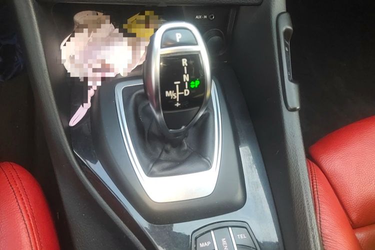 Used BMW X1 2013 sDrive20i Sports Design Package Gear Lever