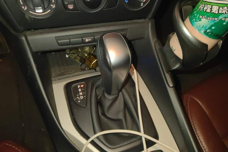 Used BMW X1 2013 sDrive18i Fashion Model Gear Lever