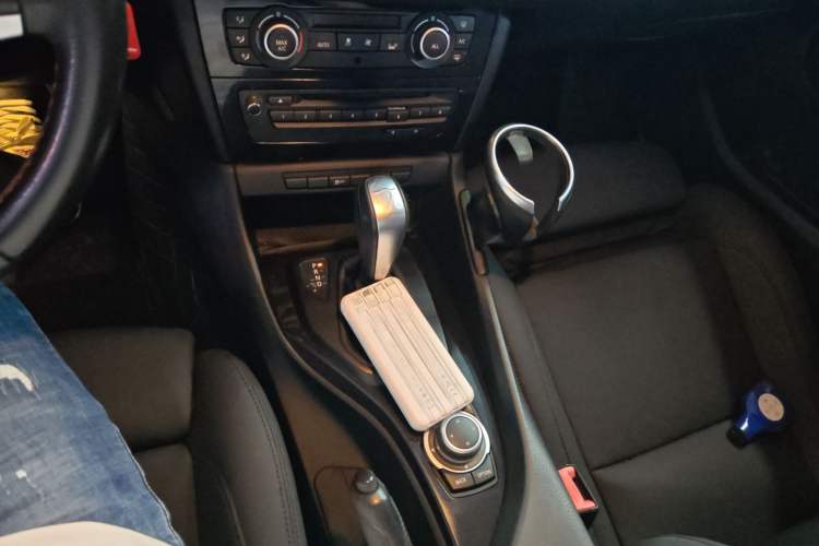 Used BMW X1 2013 sDrive18i Sport Design Package Gear Lever