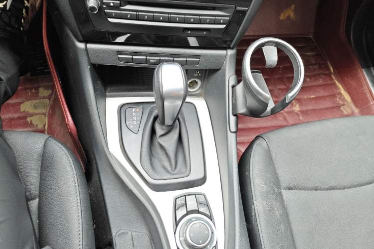 Used BMW X1 2013 sDrive18i Leading Model Gear Lever