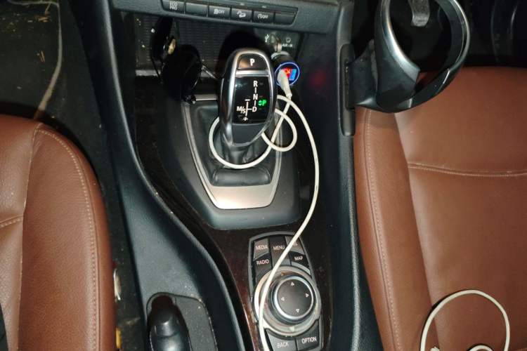Used BMW X1 2013 xDrive20i X Design Package Gear Lever