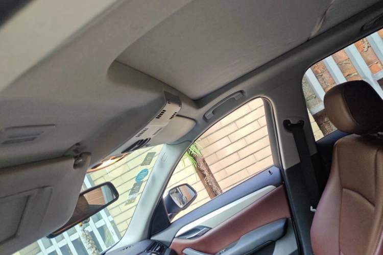 Used BMW X1 2013 sDrive18i Fashion Model Headliner