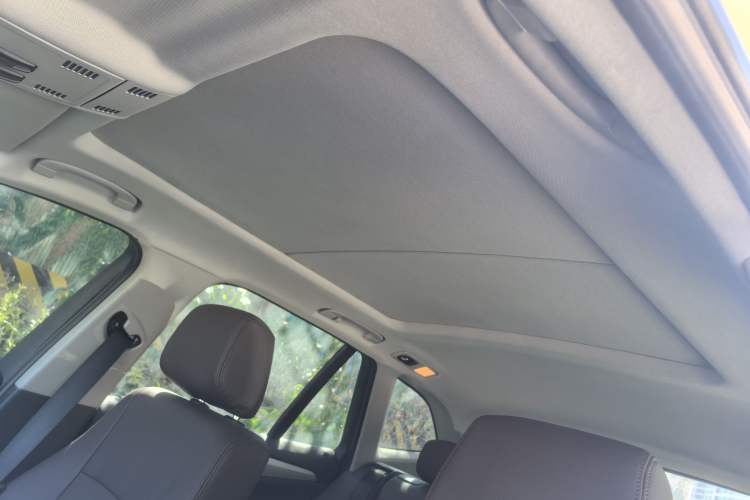 Used BMW X1 2013 sDrive18i Fashion Model Headliner