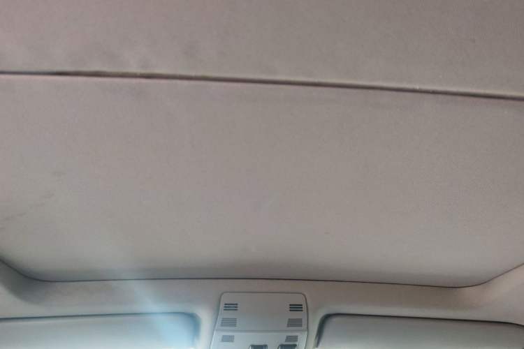 Used BMW X1 2013 sDrive18i Fashion Model Headliner
