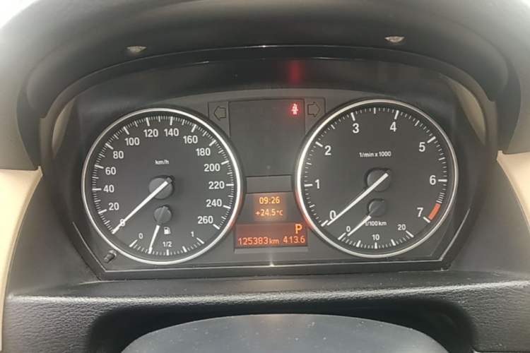 Used BMW X1 2013 sDrive18i Leading Model Instrument Cluster