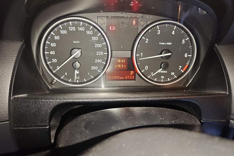 Used BMW X1 2013 sDrive18i Fashion Model Instrument Cluster