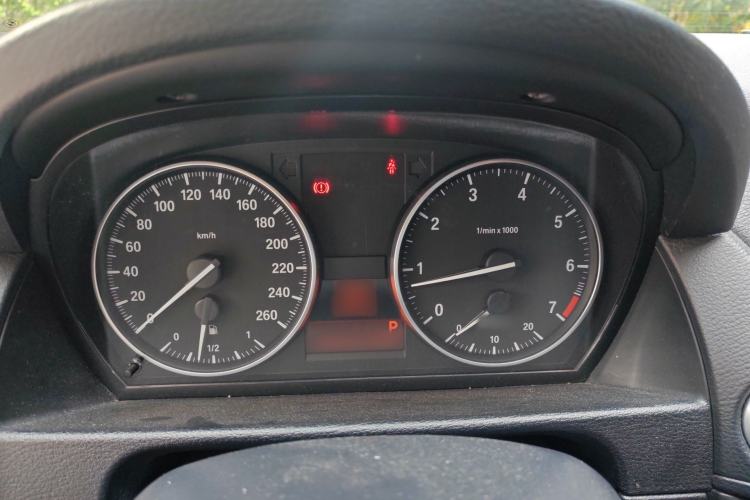 Used BMW X1 2013 sDrive18i Fashion Model Instrument Cluster