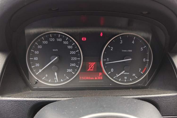 Used BMW X1 2013 sDrive20i Sports Design Package Instrument Cluster