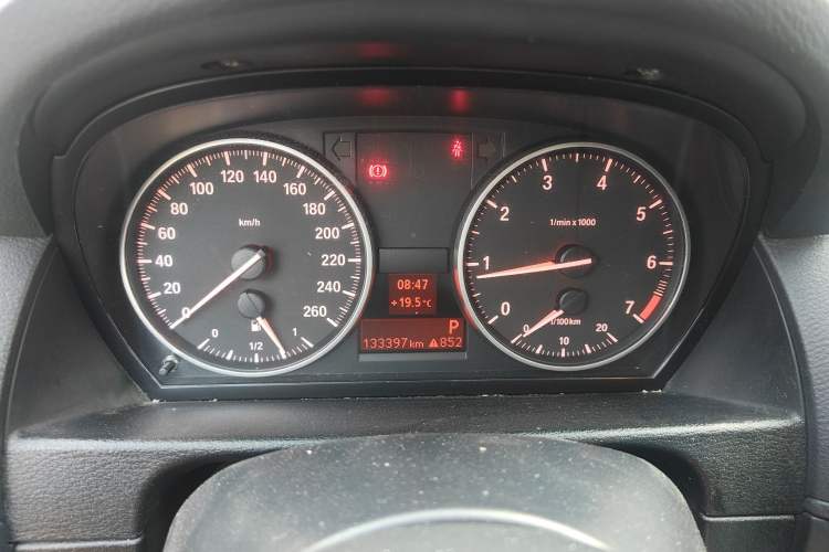 Used BMW X1 2013 sDrive18i Fashion Model Instrument Cluster