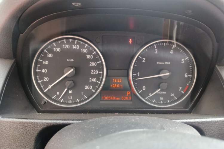 Used BMW X1 2013 sDrive18i Fashion Model Instrument Cluster
