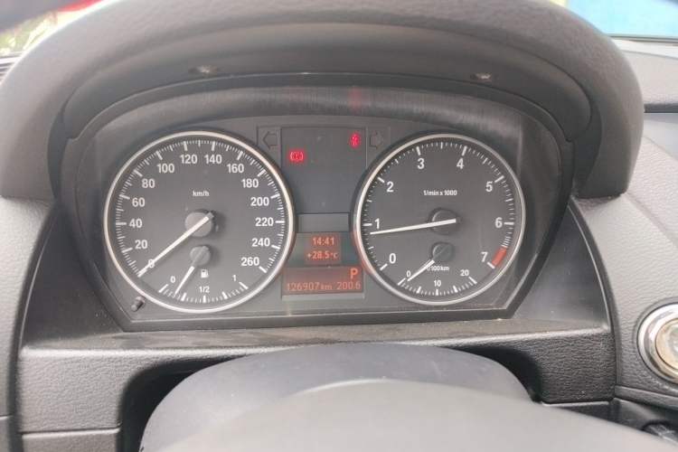Used BMW X1 2013 sDrive18i Fashion Model Instrument Cluster