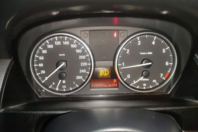 Used BMW X1 2013 sDrive18i Fashion Model Instrument Cluster